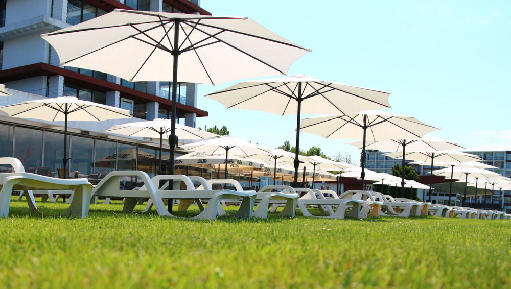 Hotel Hungaria Шиофок Экстерьер фото